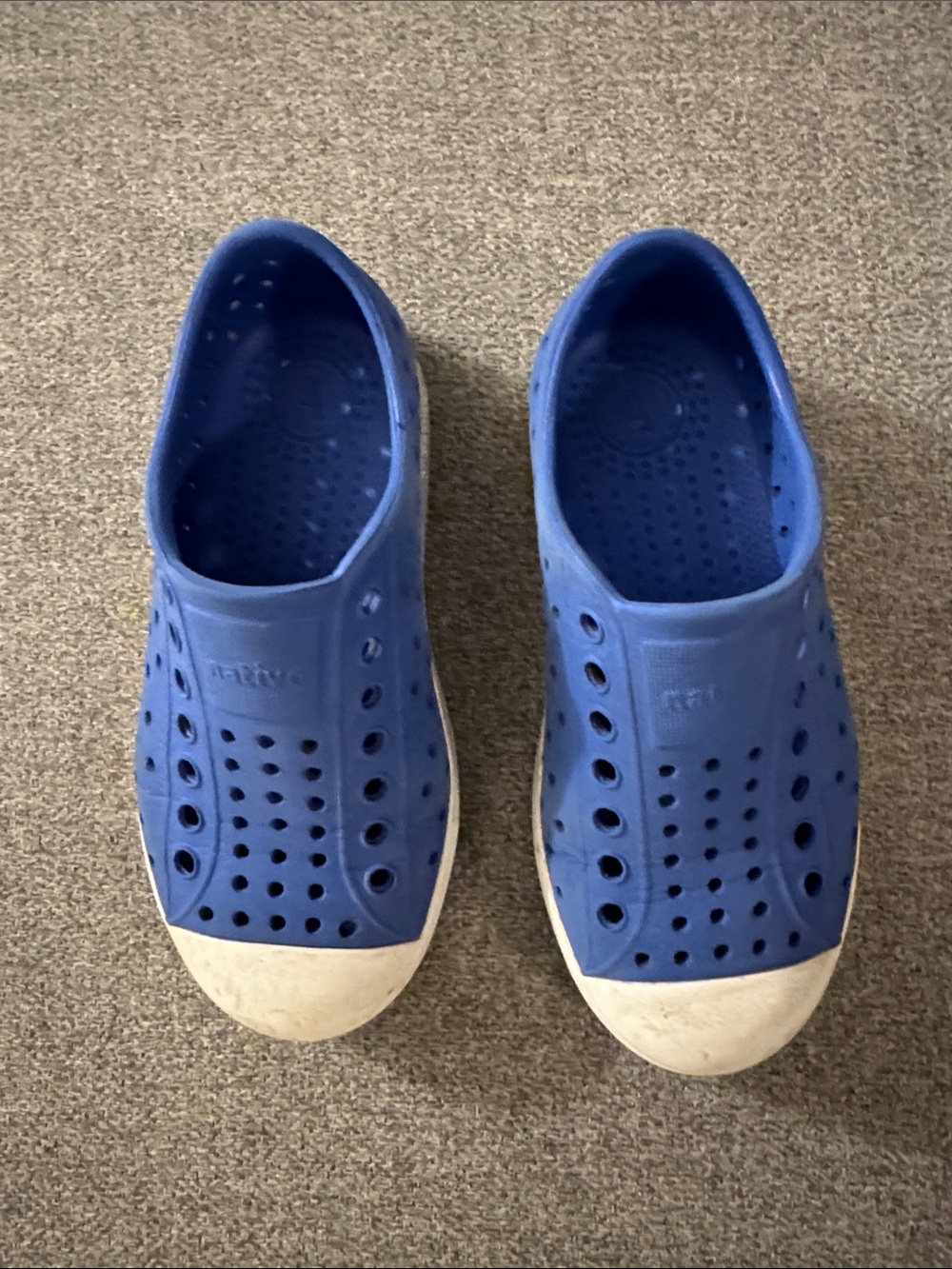 Native sandals size 10C